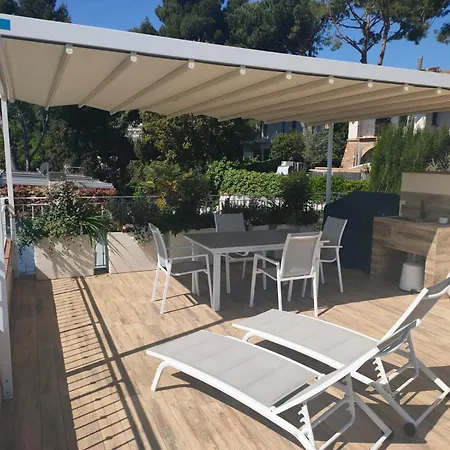 Vivere Il Mare Panzió Numana