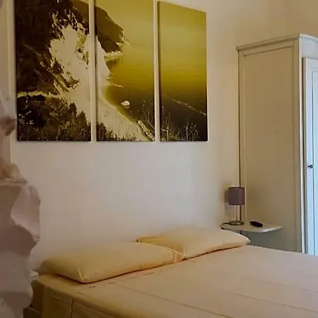 Vivere Il Mare 3* Нумана