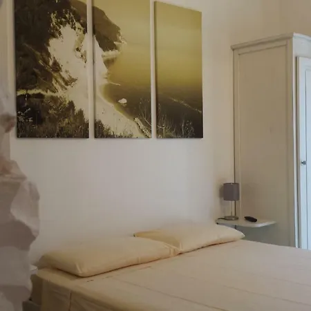 Vivere Il Mare 4* Нумана